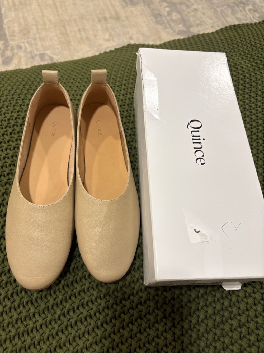 Quince Women's Italian almond Leather glove ballet Flats